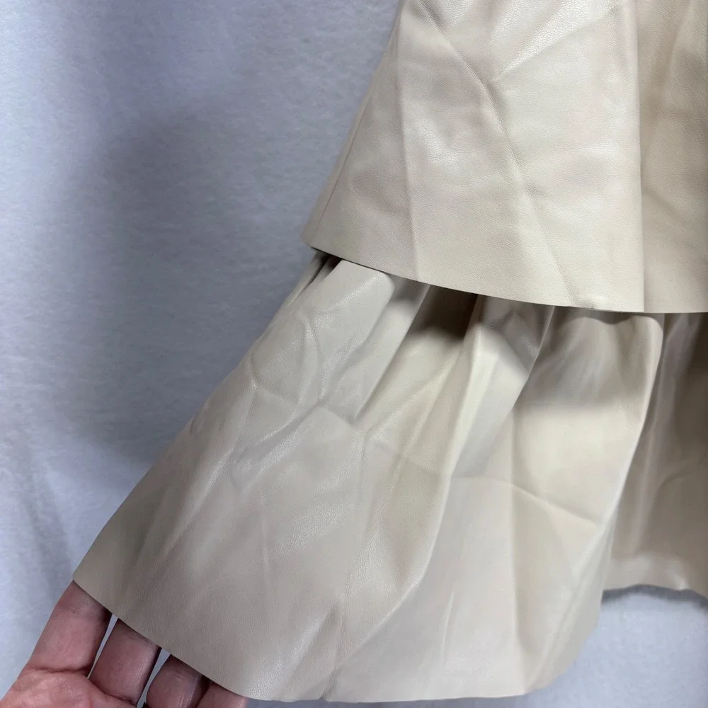 idem ditto Beige Faux‎ Leather Tiered Ruffle Mini Skirt Size S